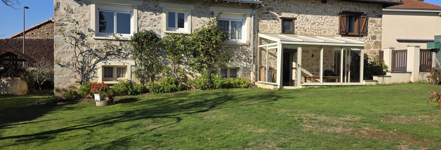 Maison 10 Pièces 171 m² à vendre à Royères (87400)