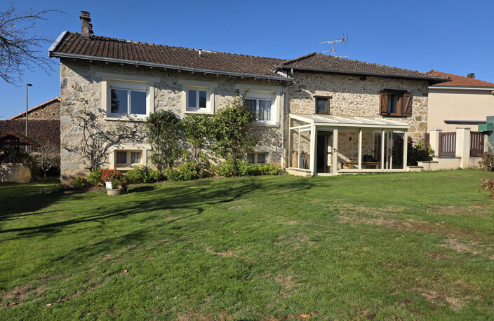 Maison en pierre — photo 2