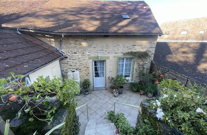 Maison en pierre — photo 2