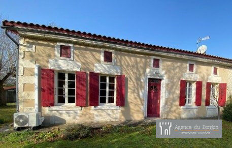 Villa / Maison  T5 à vendre Courcoury 17100