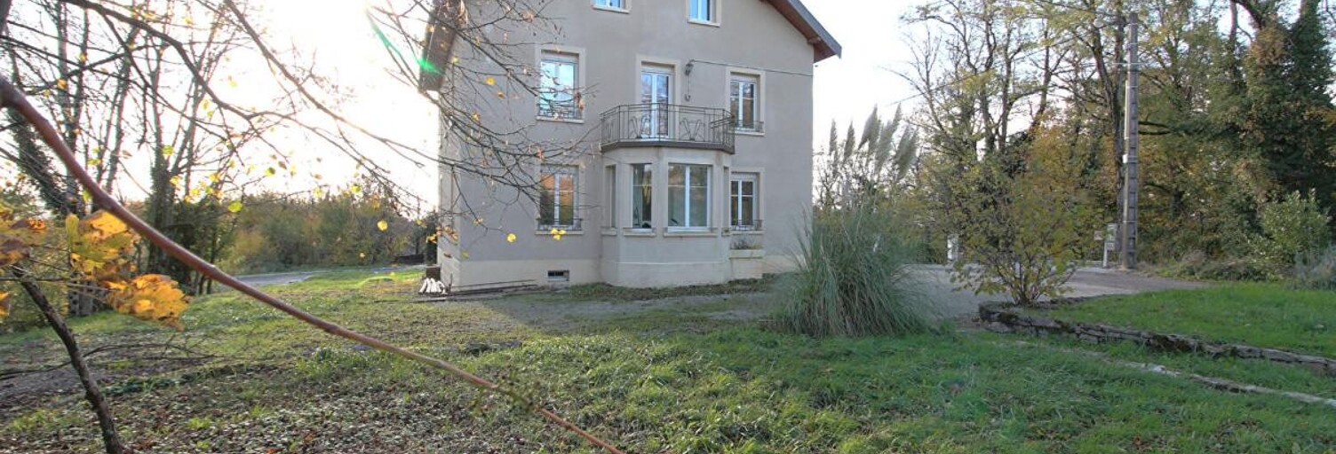 Maison 7 Pièces 216 m² à vendre à Larnod (25720)