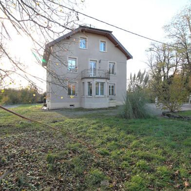 Maison 7 pièces 350000 €