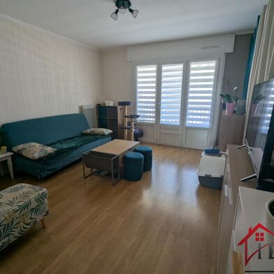 Appartement 4 pièces 108000 €