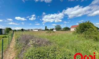 Terrain  1002 m² à vendre à Saint-Pourçain-sur-Sioule (03500)