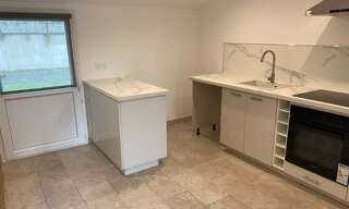 Maison 4 Pièces 100 m² à louer à Saint-Médard-d'Eyrans (33650)