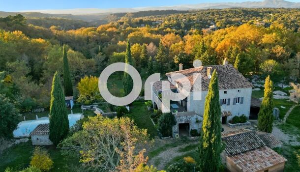 Villa / Maison 8 pièces  à vendre Saint-Alban-Auriolles 07120