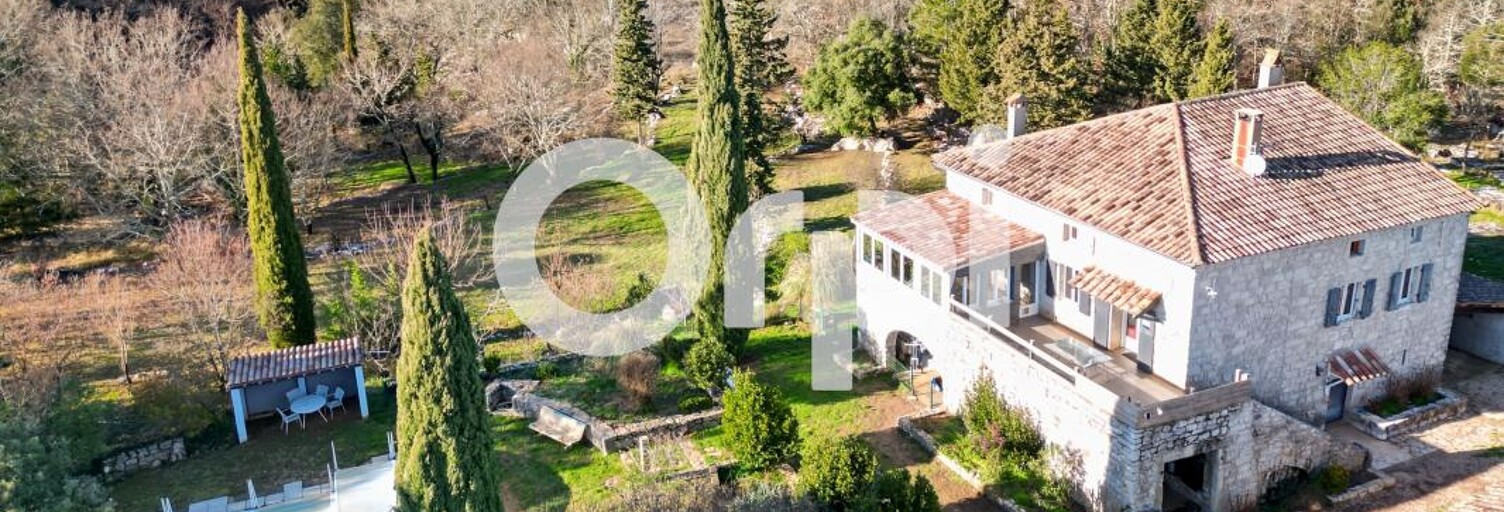 Maison 8 Pièces 204 m² à vendre à Ruoms (07120)