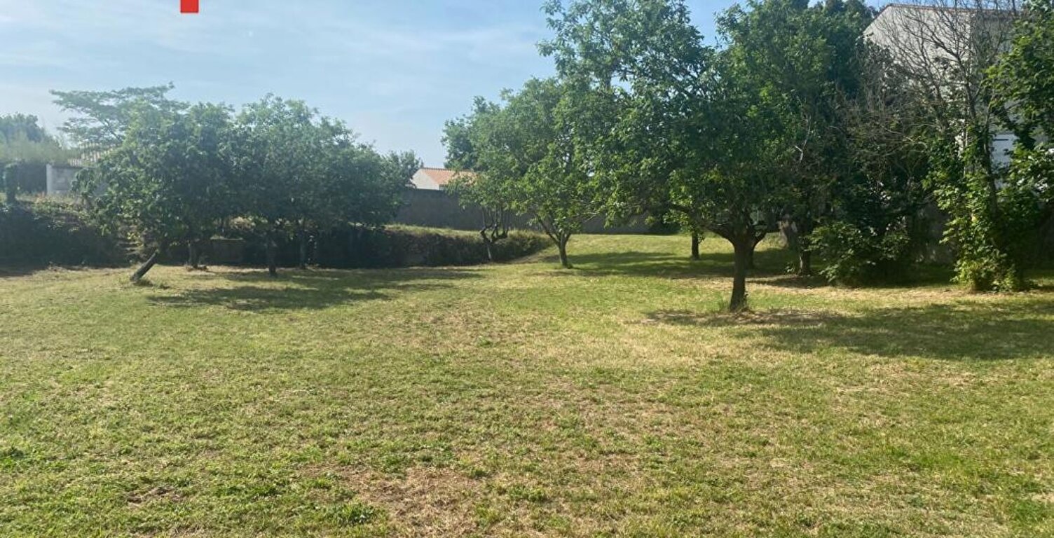 Terrain Saint Agnant 1184 m2 — photo 1
