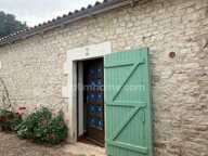 Maison typiquement village  de Plain-pied A Sainte-Marie-de-Ré 17740 (La Noue) — photo 2