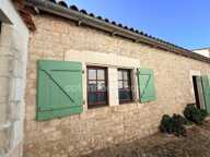 Maison typiquement village  de Plain-pied A Sainte-Marie-de-Ré 17740 (La Noue) — photo 3