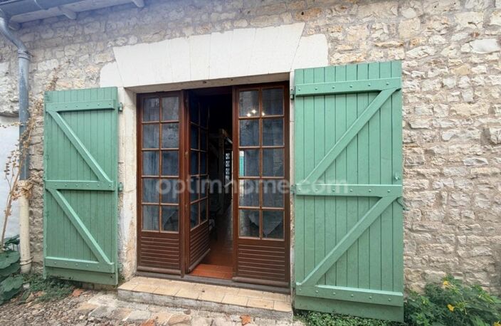 Maison typiquement village  de Plain-pied A Sainte-Marie-de-Ré 17740 (La Noue) — photo 5