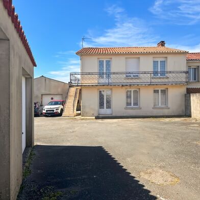 Appartement 5 pièces 222000 €