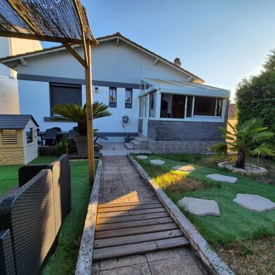 Maison 4 pièces 220000 €