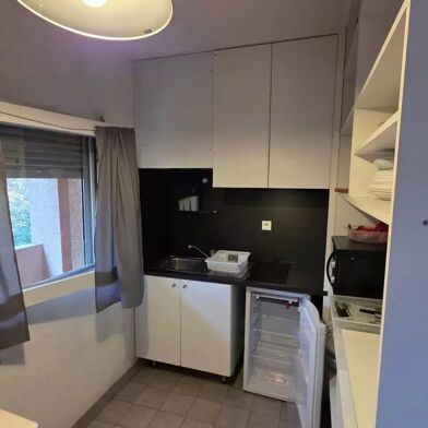 Appartement 1 pièces 483 €