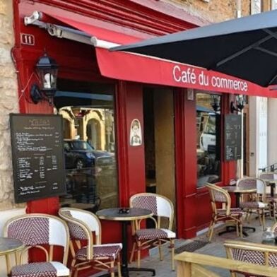 Commerce  110880 €