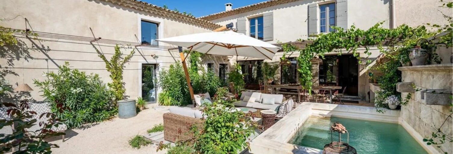 Maison 7 Pièces 252 m² à vendre à Mollégès (13940)