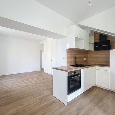 Appartement 3 pièces 326500 €