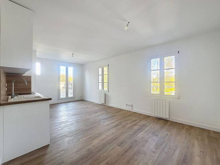 Appartement type 2 à vendre la rochelle centre ville face au parc avec terrasse 19 m² — photo 1