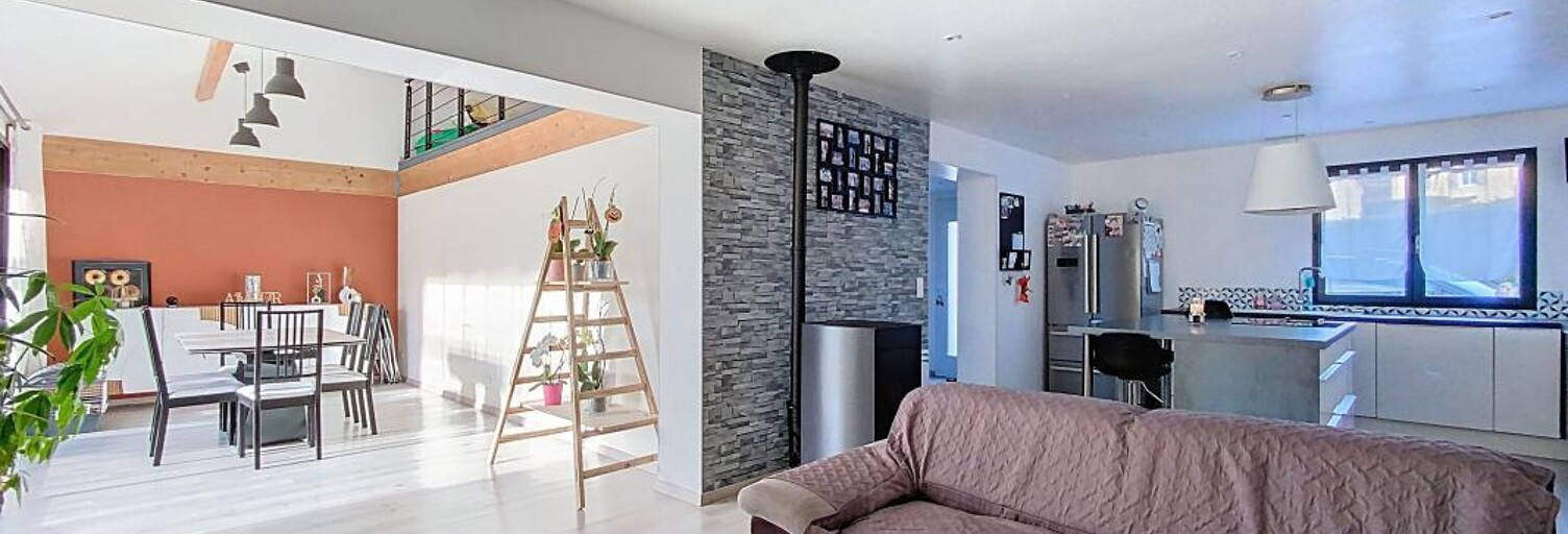 Maison 6 Pièces 145 m² à vendre à Montaigut-en-Combraille (63700)