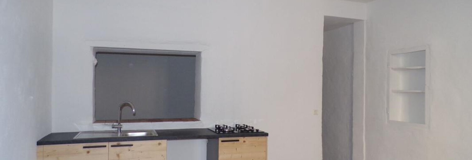 Appartement 2 Pièces 38 m² à louer à La Tour-d'Aigues (84240)