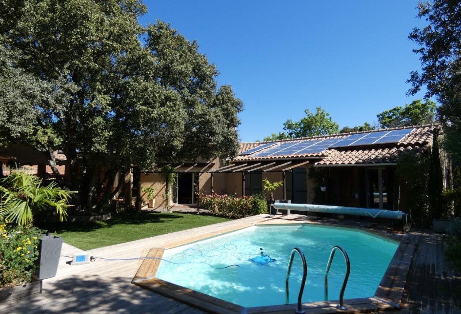RARE : Villa T5 143 m²+ studio 35 m² indépendant sur 3990 m² terrain plat — photo 1