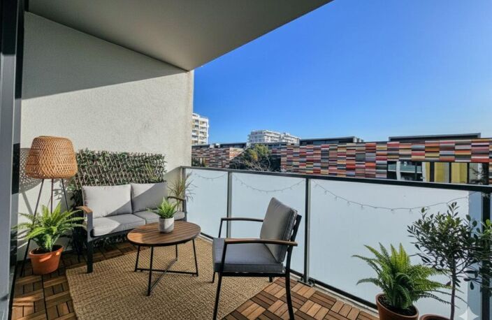   À vendre – Charmant T3 lumineux avec terrasse plein sud, parking et cave – Quartier prisé de la Cartoucherie — photo 4