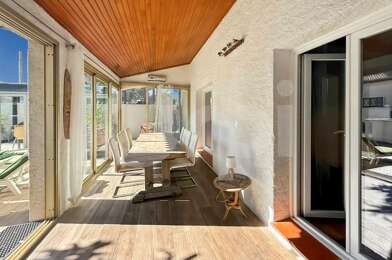 Maison 4 pièces 2000 €