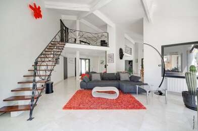 Maison 5 pièces 699000 €