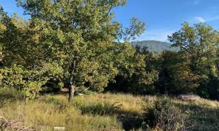 Terrain 690 m² à construire Besse-sur-Issole (83890)