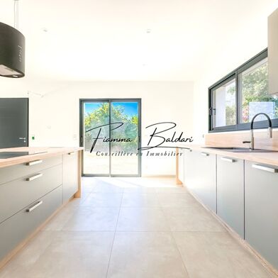 Maison 4 pièces 475000 €