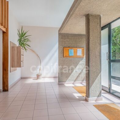 Appartement 4 pièces 269000 €