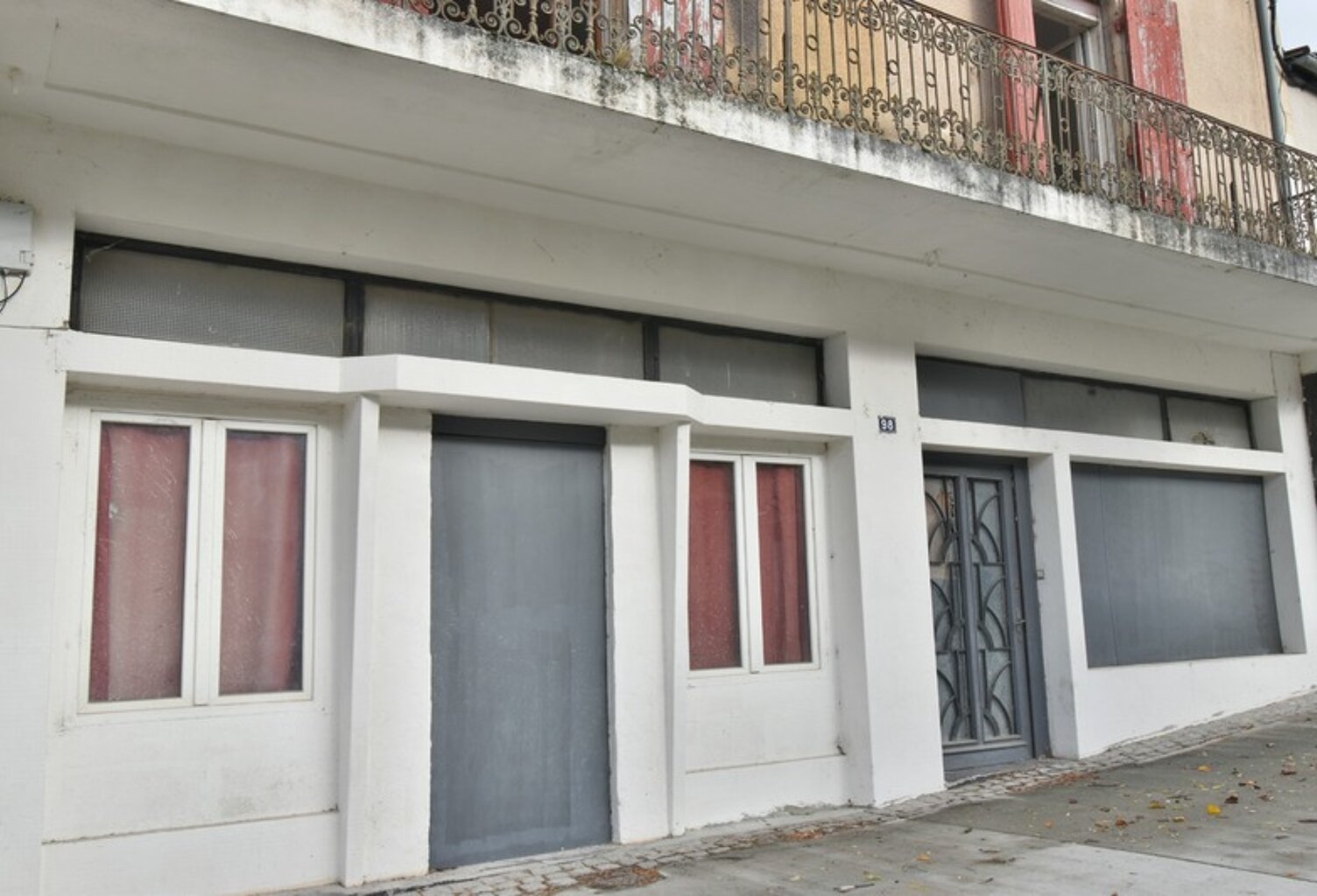 Immeuble à vendre FUMEL (47) — photo 1