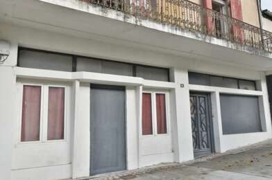 Immeuble  65000 €