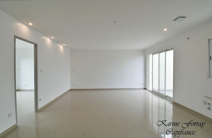Maison de plain-pied rénovée à vendre 3 pièces ABEILHAN (34) — photo 5