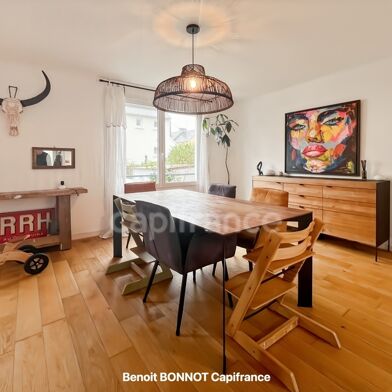 Maison 5 pièces 275000 €