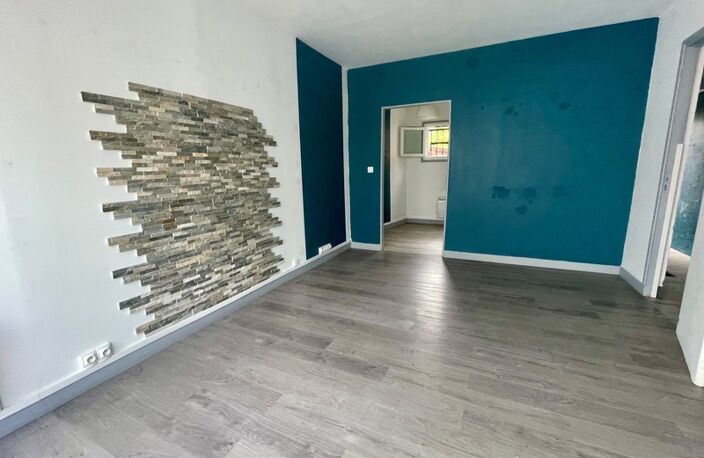 LOCAL ET APPARTEMENT à vendre proche de CHARTRES (28) — photo 4