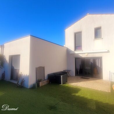 Maison 4 pièces 306000 €