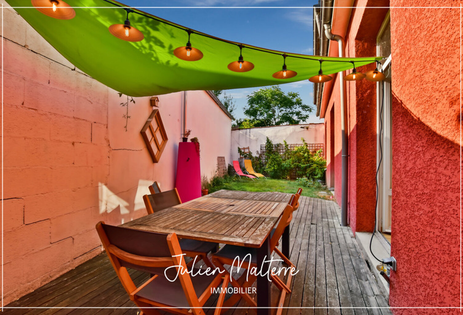 SAINT ETIENNE (42) - Exceptionnel LOFT en triplex de 265 m² avec 7 chambres, bureau, terrasse avec jardin et 2 garages - Quartier Tréfilerie — photo 1
