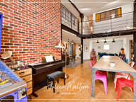 SAINT ETIENNE (42) - Exceptionnel LOFT en triplex de 265 m² avec 7 chambres, bureau, terrasse avec jardin et 2 garages - Quartier Tréfilerie — photo 3