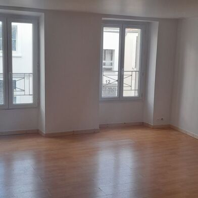 Appartement 1 pièces 745 €