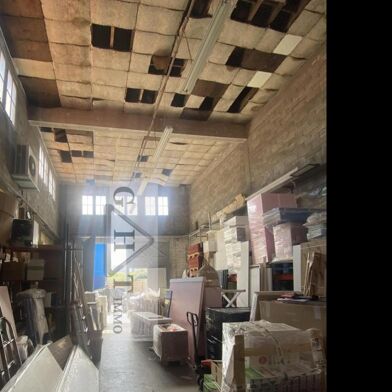 Local industriel  1930000 €