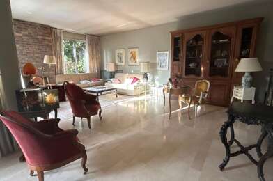 Maison 7 pièces 700000 €