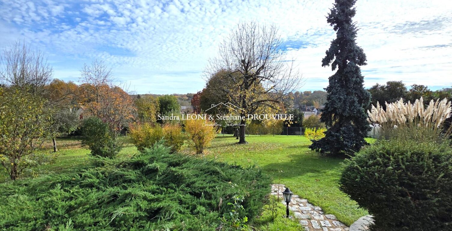MAINTENON - JOUY - RAVISSANTE Maison de 129 m²  4 pièces — photo 1