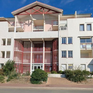 Appartement 2 pièces 243800 €