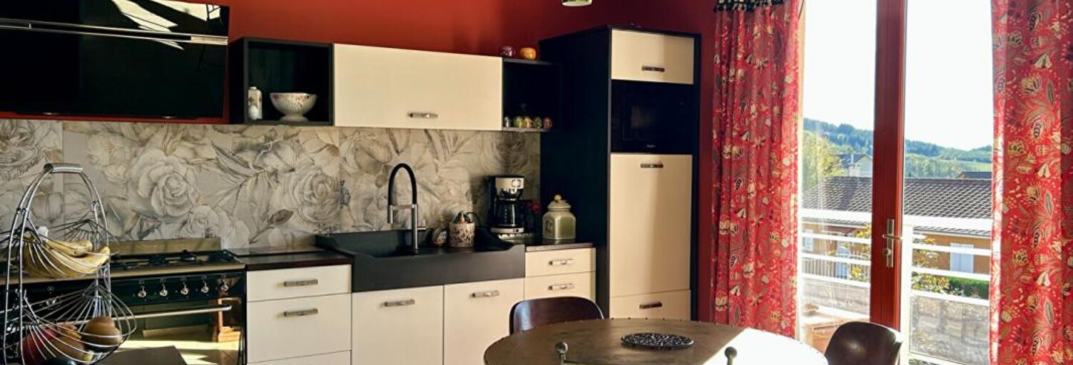 Maison 7 Pièces 185 m² à vendre à Chauffailles (71170)