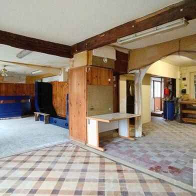 Maison 14 pièces 220000 €