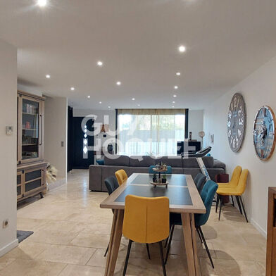 Maison 5 pièces 349000 €