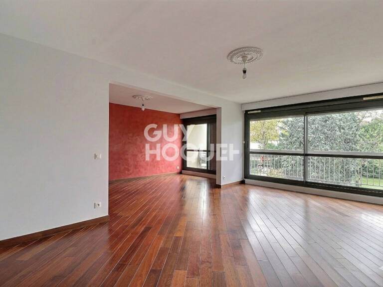 Santy La Plaine - Appartement spacieux T3 de 96 m² avec balcon, garage, parking et cave, Lyon 8ème (69008) — photo 1