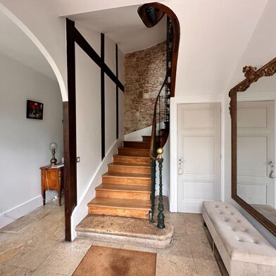 Maison 8 pièces 940000 €