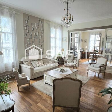 Appartement 5 pièces 452000 €